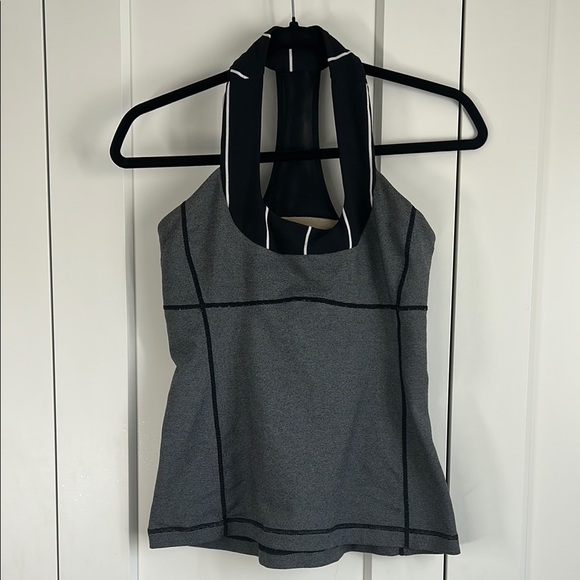 Lululemon Black, Grey and White Scoop Top | 8 - Picture 1 of 4